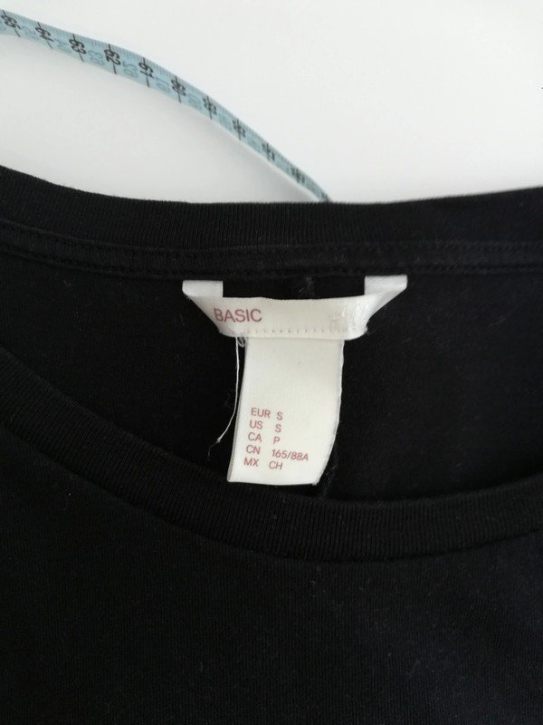 H&M Basic Baumwoll-Shirt Gr. S / M schwarz