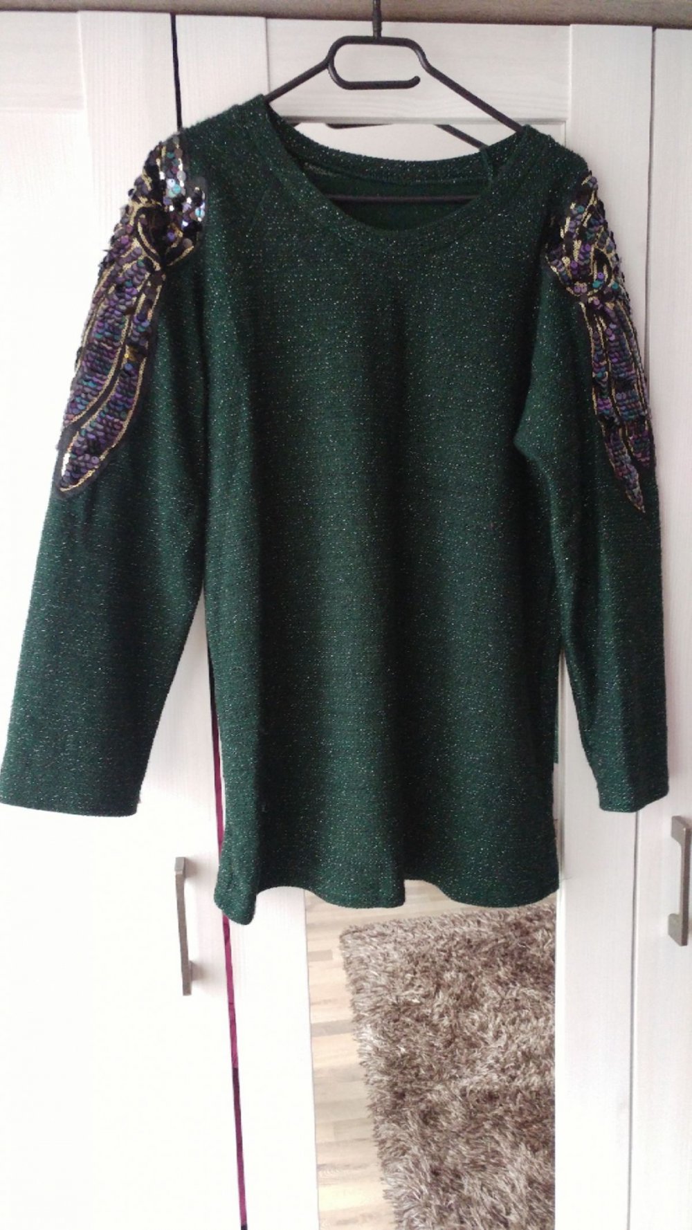 Schöner Longpulli mit Pailletten S M