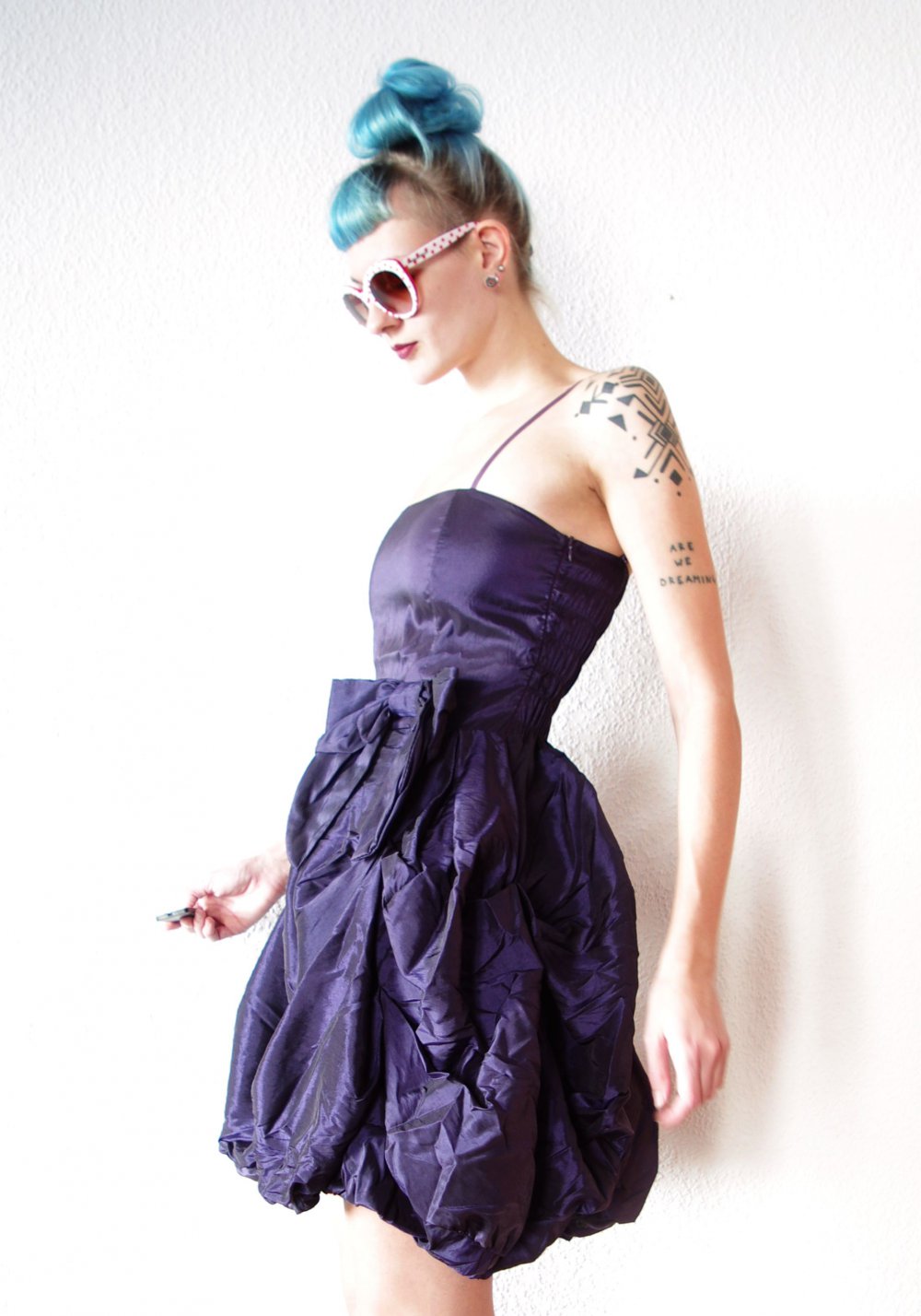 Zuckersüßes Sahnehäubchen-Kleid Gr. 36 38 S M lila drapiert Schleife Cocktailkleid