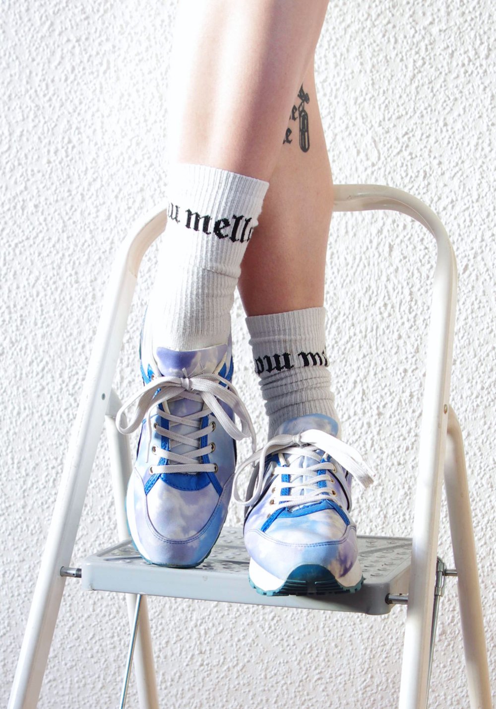 YRU Plateau retro Sneaker Gr. 41 Wolken Print Technobarbie Festival chunky ugly