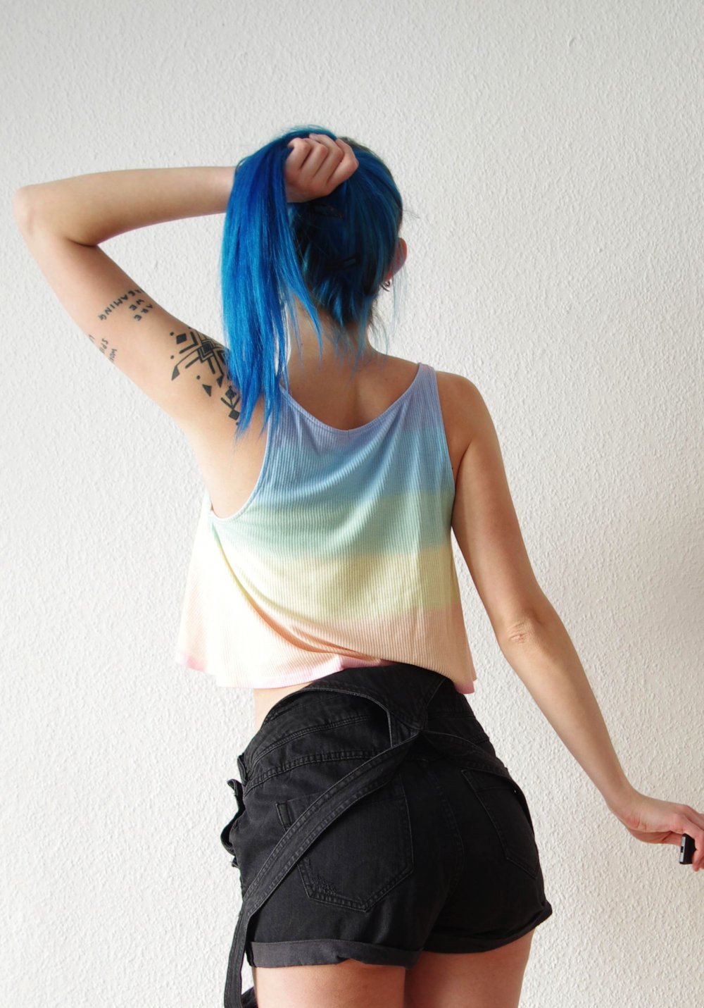 Regenbogen y2k Crop Top Gr. S Wildfox gerippt Technobarbie Festival 90er pastell