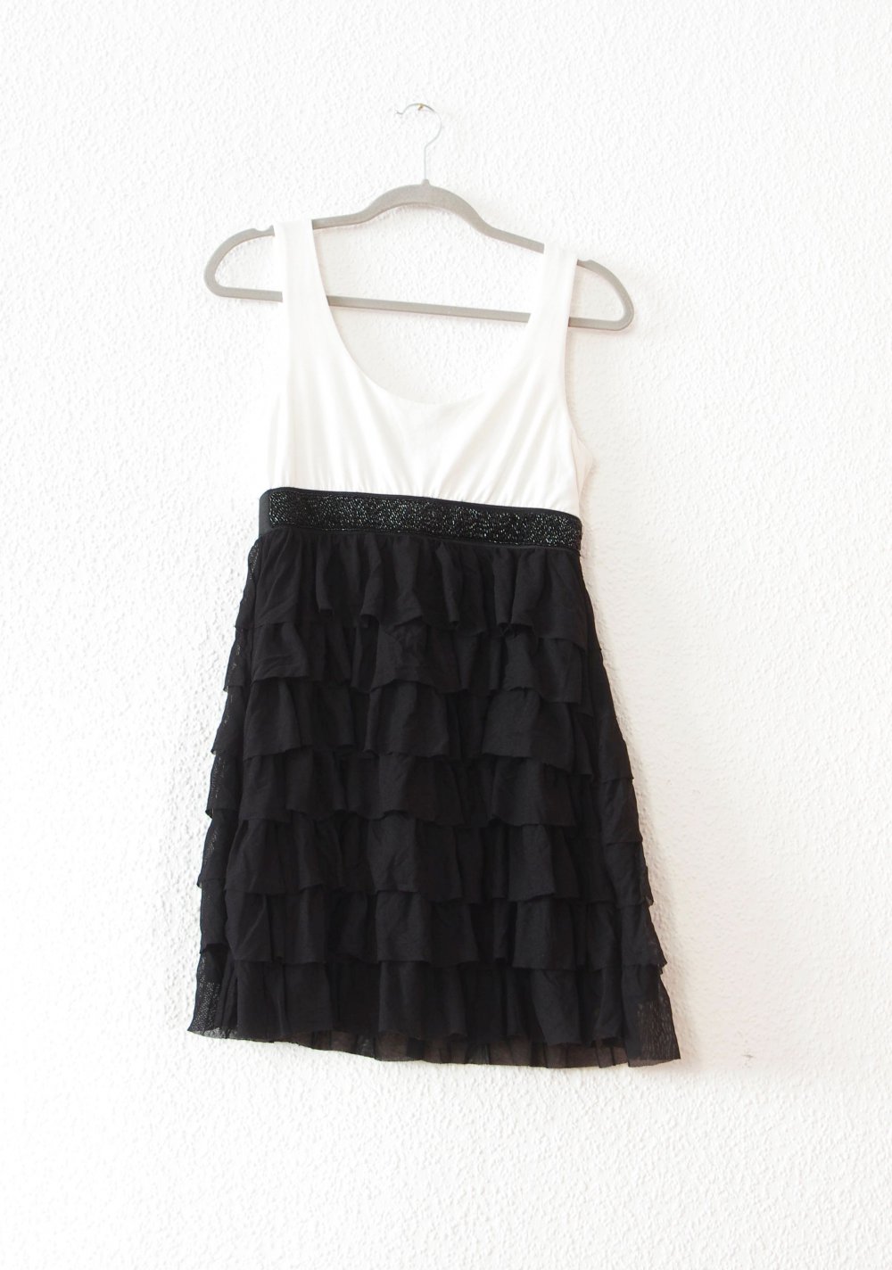 Schwarz weißes Cocktailkleid Gr. S M 38 Mesh Rüschen Shirtkleid Glitzer