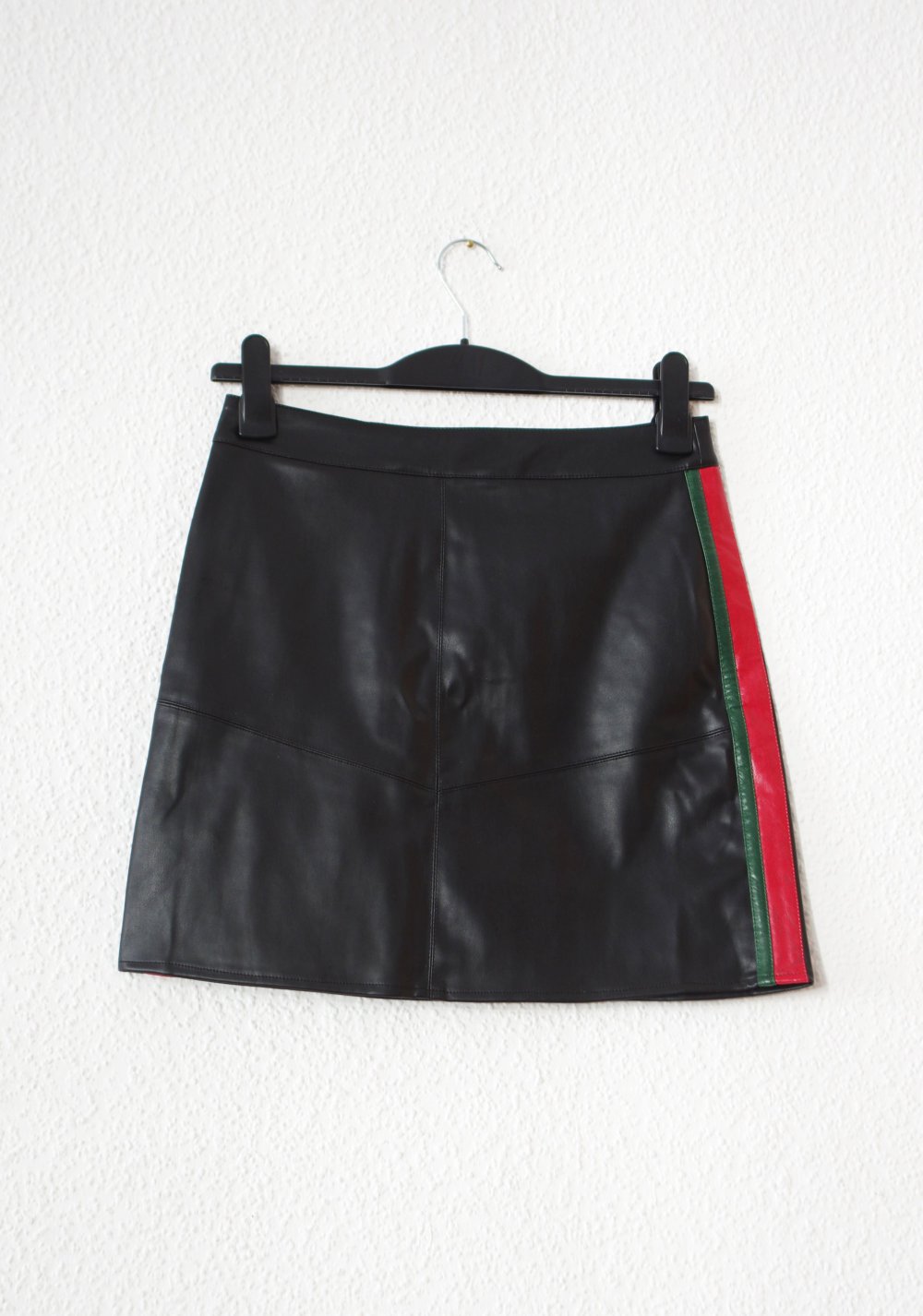 Stretchiger Kunstleder Minirock Gr. S M highwaist Track Skirt Pinup retro bratz y2k 90er