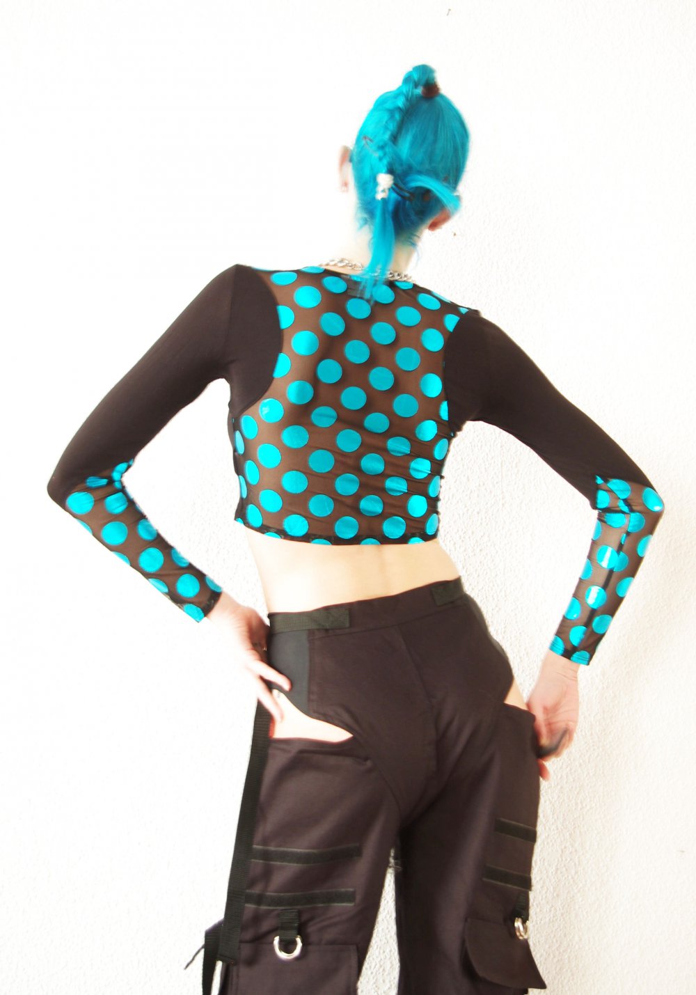 Ausgefallenes Nasty Gal Crop Top Gr. M Mesh metallic Punkte glänzend shiny Rave Festival