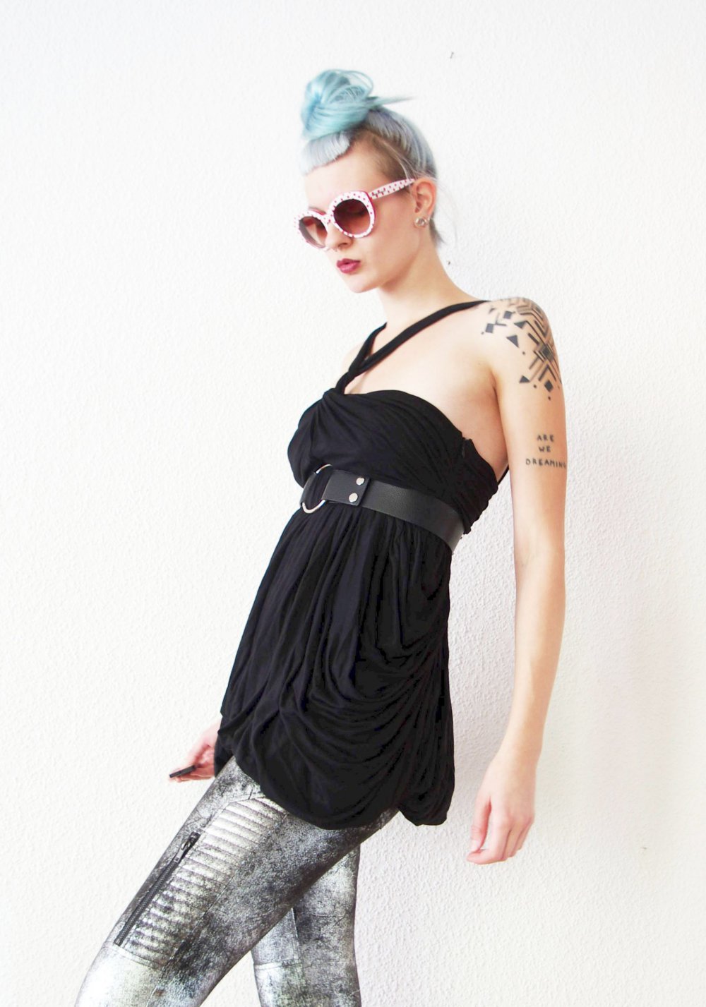 Postapokalyptisches All Saints Longtop Gr. 40 38 M drapiert Cutout Technobarbie Minikleid