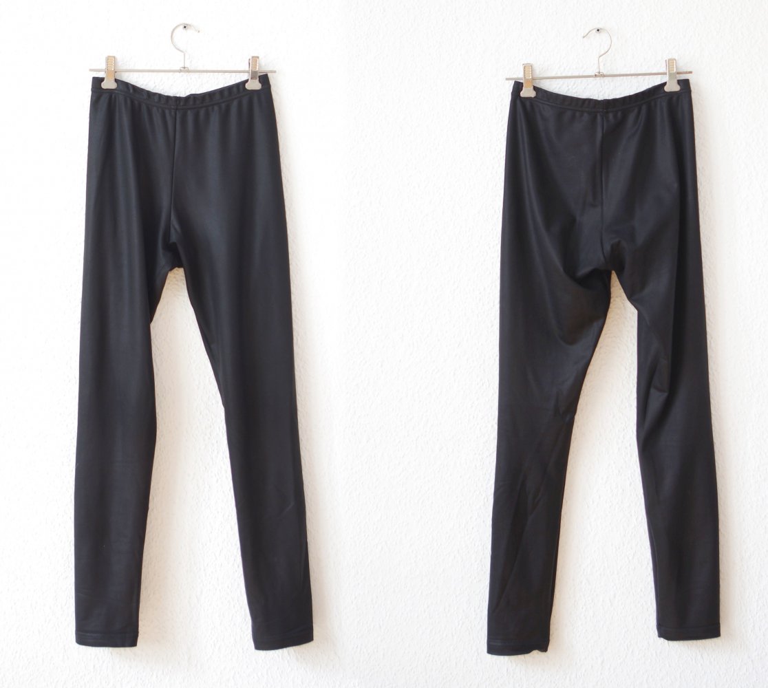 Matte American Apparel Kunstlederleggings Gr. M 38 schwarz highwaist Technobarbie Gothic Festival