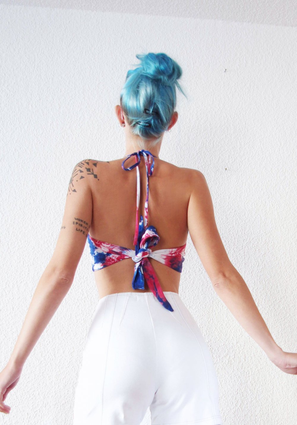 Buntes Dollskill Crop Top Gr. M 38 40 Holographic Rave Batik Tie Dye Techno Festival Bralet