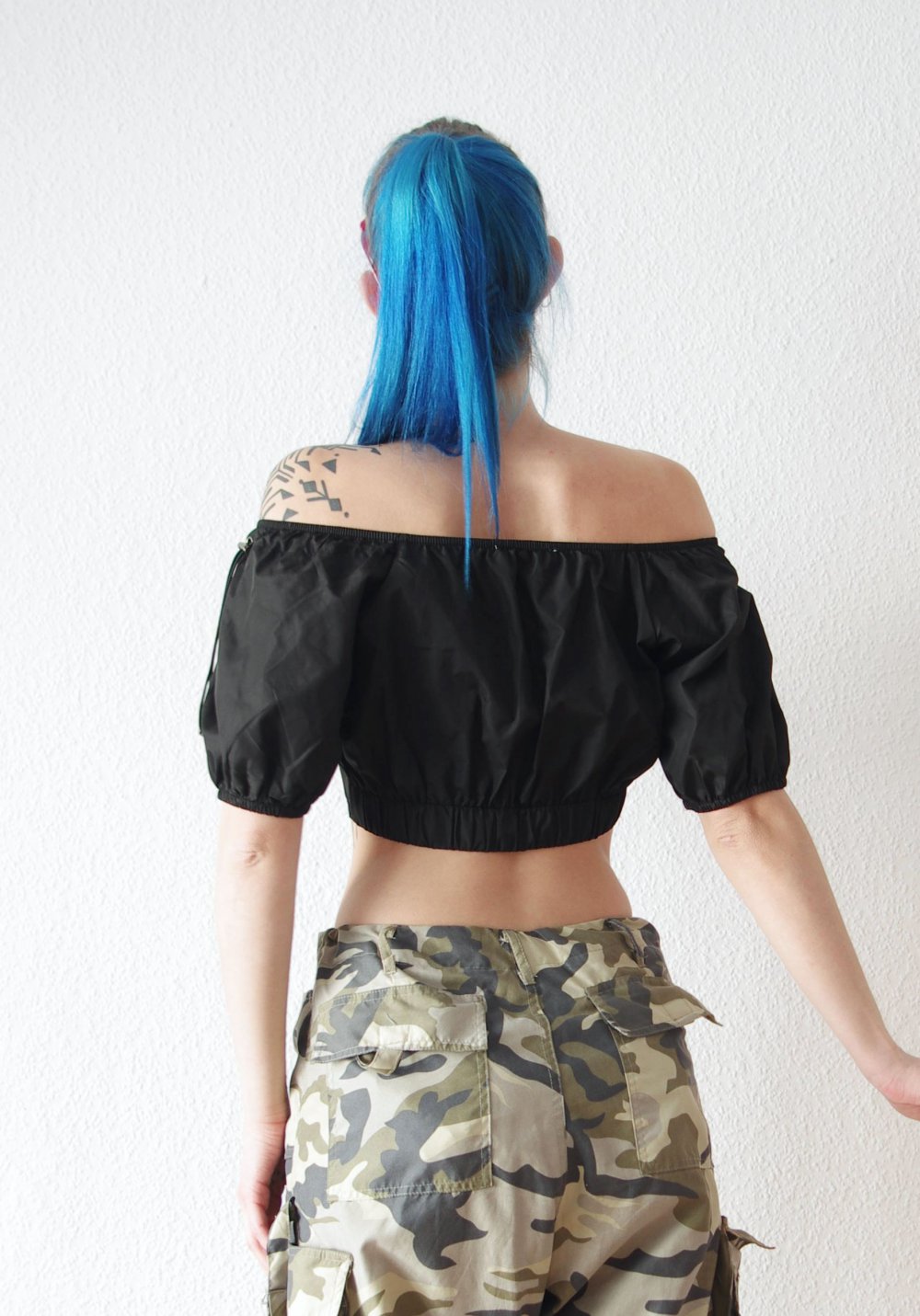 Technobarbie Combat Crop Top Gr. M 38 Puffärmel Rave oversized bratz y2k Dollskill