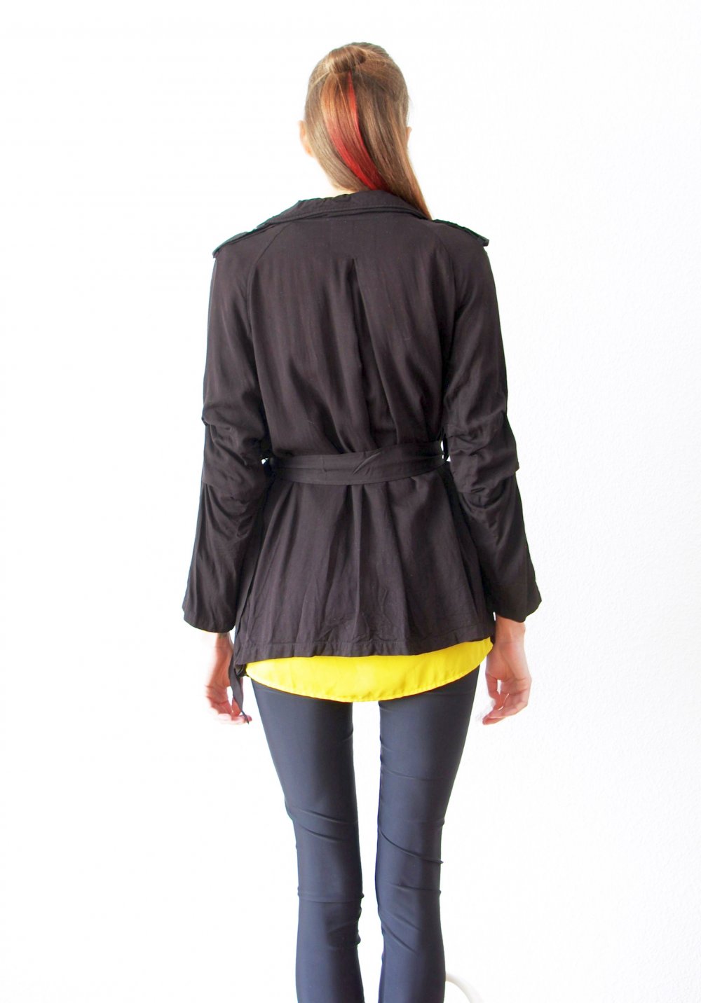 Lässiger Kurzmantel Gr. M 38 40 retro Zweireiher Trenchcoatstyle elegant Jacke Business