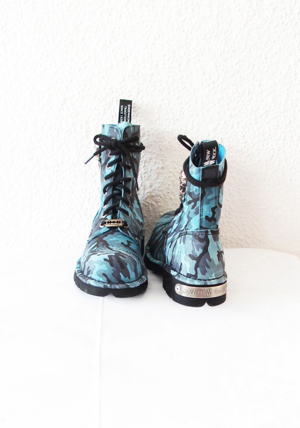 Großartige New Rock Boots Gr. 41 blau Camouflage Springerstiefel Dollskill