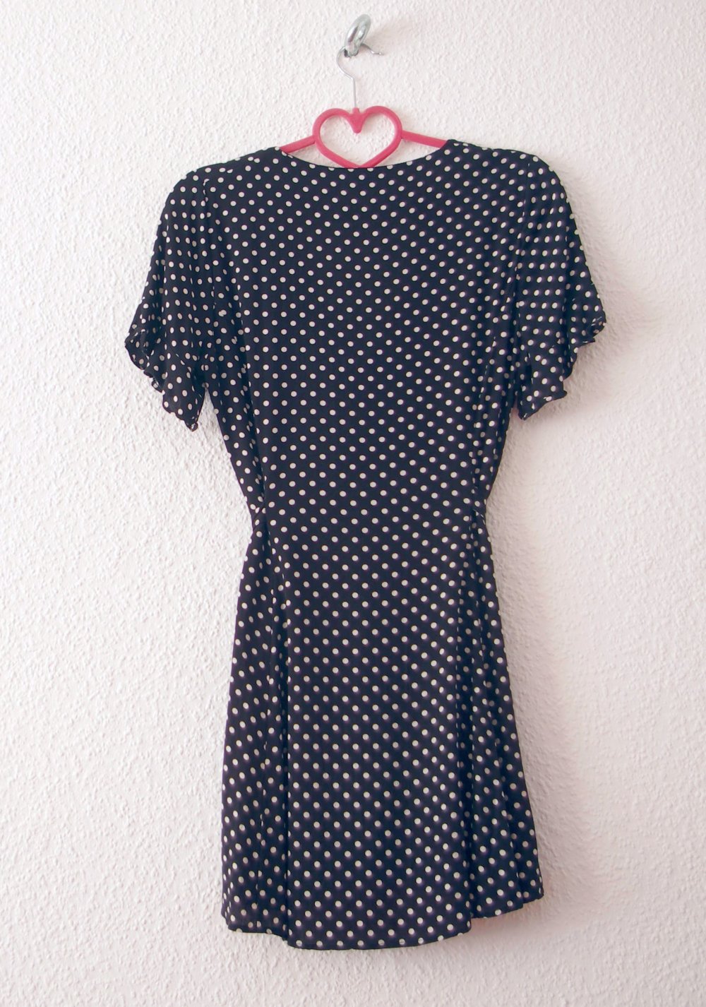 Kurzes retro Kleid ZARA Gr. M 38 40 Punkte tiefer Ausschnitt PinUp vintage style Polkadots