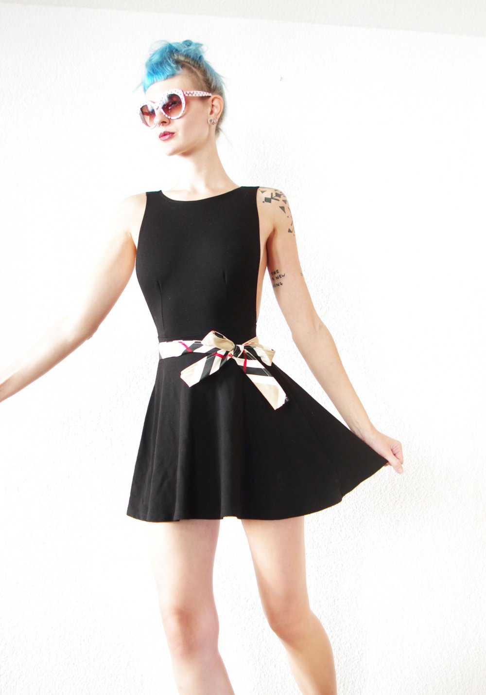 Traumhaftes American Apparel Skaterkleid Gr. S 36 38 Rückenausschnitt Sideboob