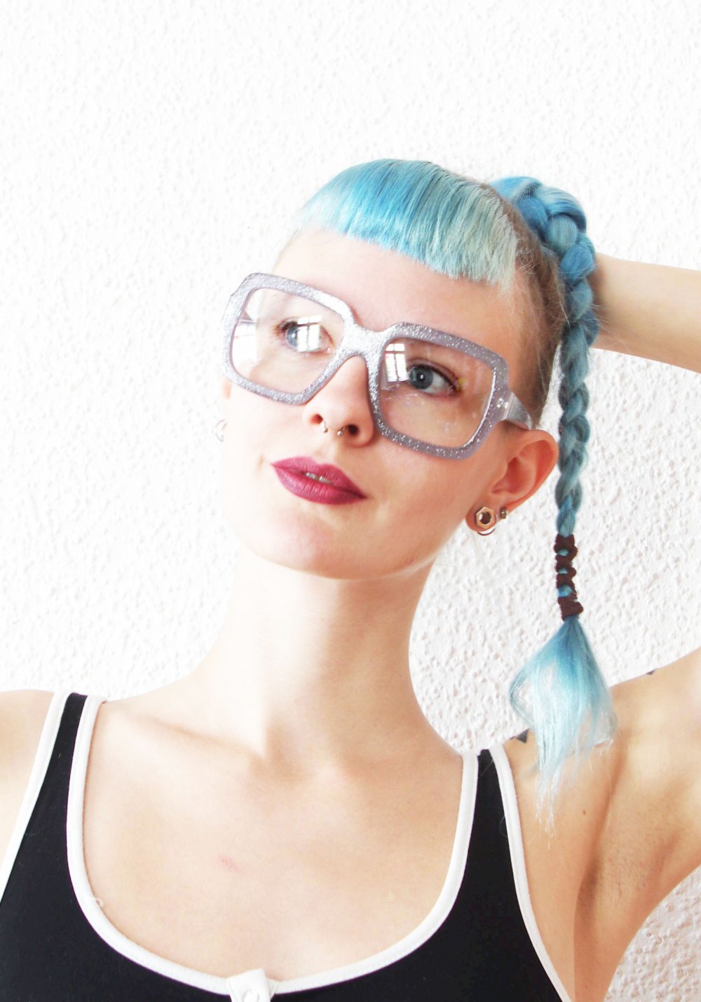 Raverbrille retro 90er silber taupe lila eckig Klarglas Trash