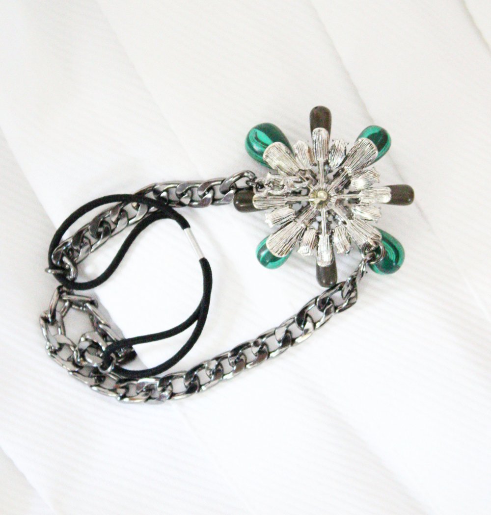 Chunky Nasty Gal Headpiece grün Gunmetal Kette Techno Rave Festival