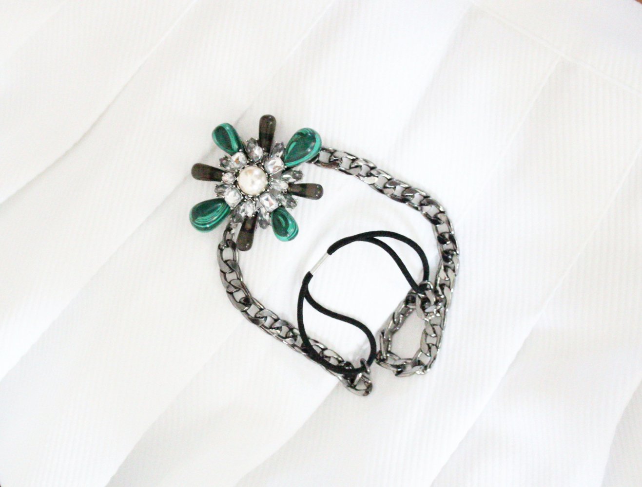 Chunky Nasty Gal Headpiece grün Gunmetal Kette Techno Rave Festival