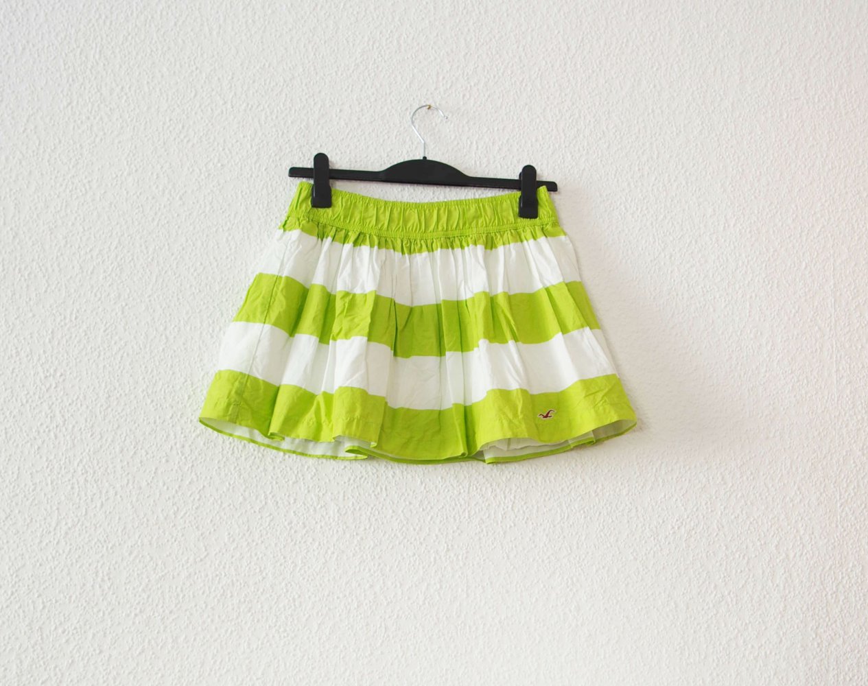 Süßer Hollister Minrock Gr. M S 38 highwaist grün weiß gestreift Tellerrock