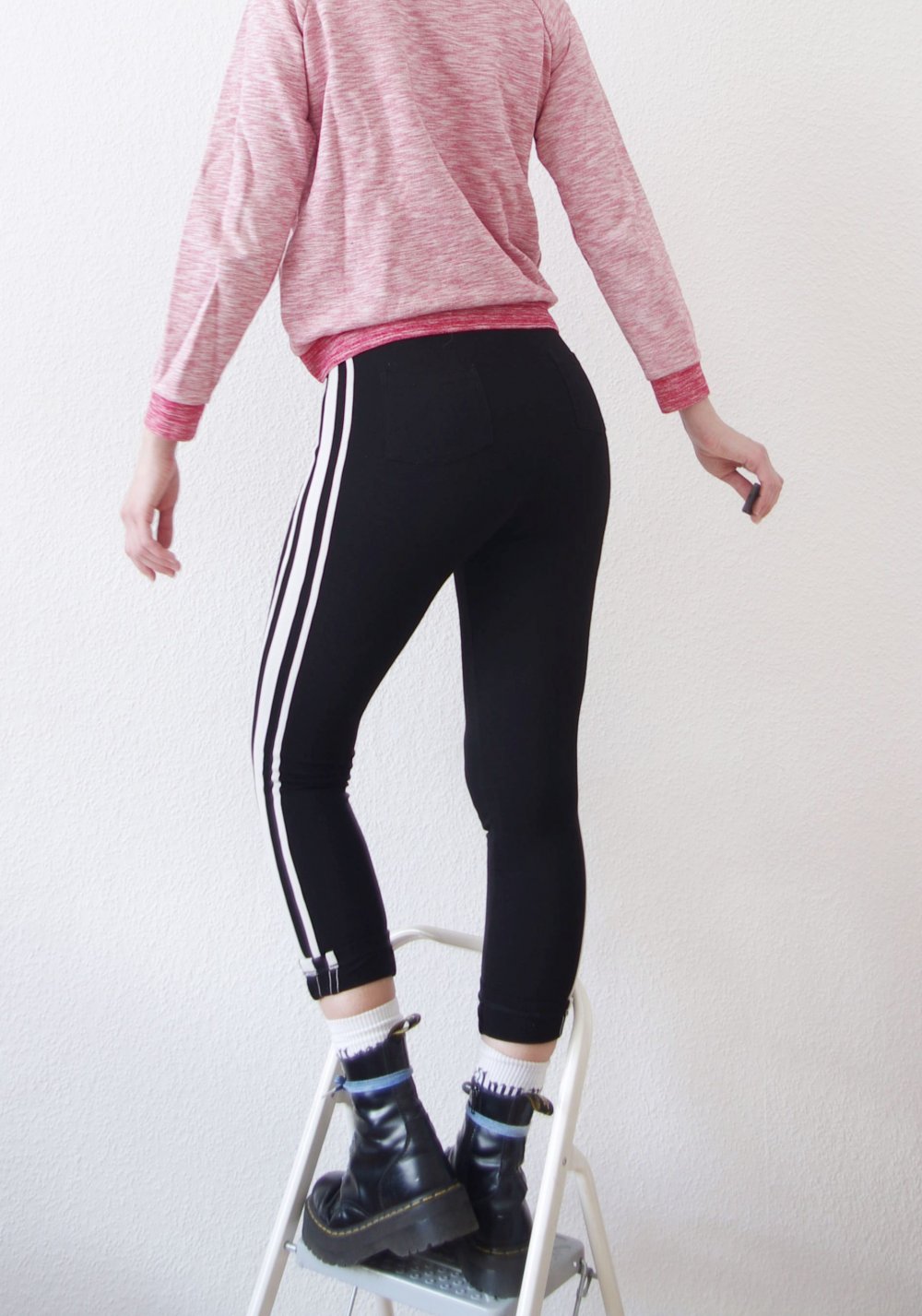 Kuscheliger Carhartt Pullover (NP 80€) Gr. M S rot weiß Technobarbie Festival 90er y2k