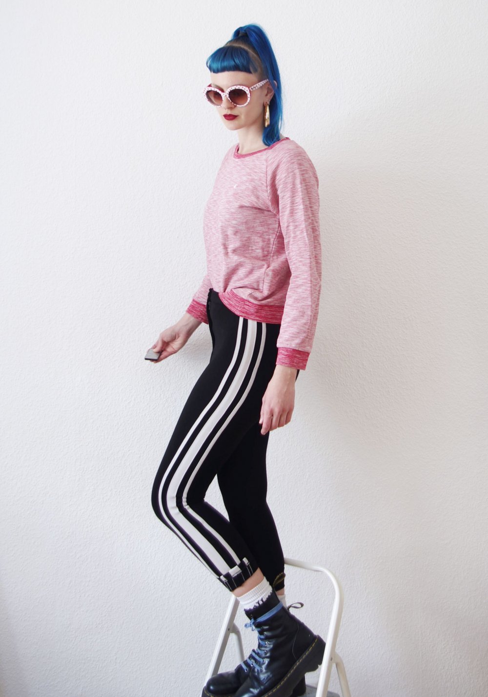 Kuscheliger Carhartt Pullover (NP 80€) Gr. M S rot weiß Technobarbie Festival 90er y2k