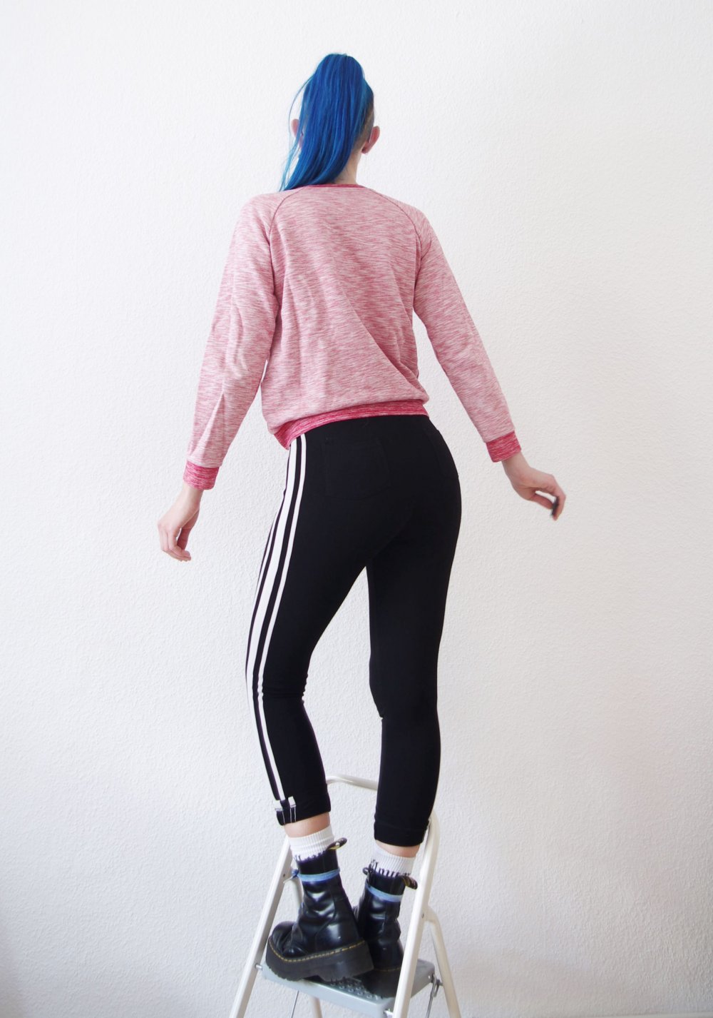 Kuscheliger Carhartt Pullover (NP 80€) Gr. M S rot weiß Technobarbie Festival 90er y2k