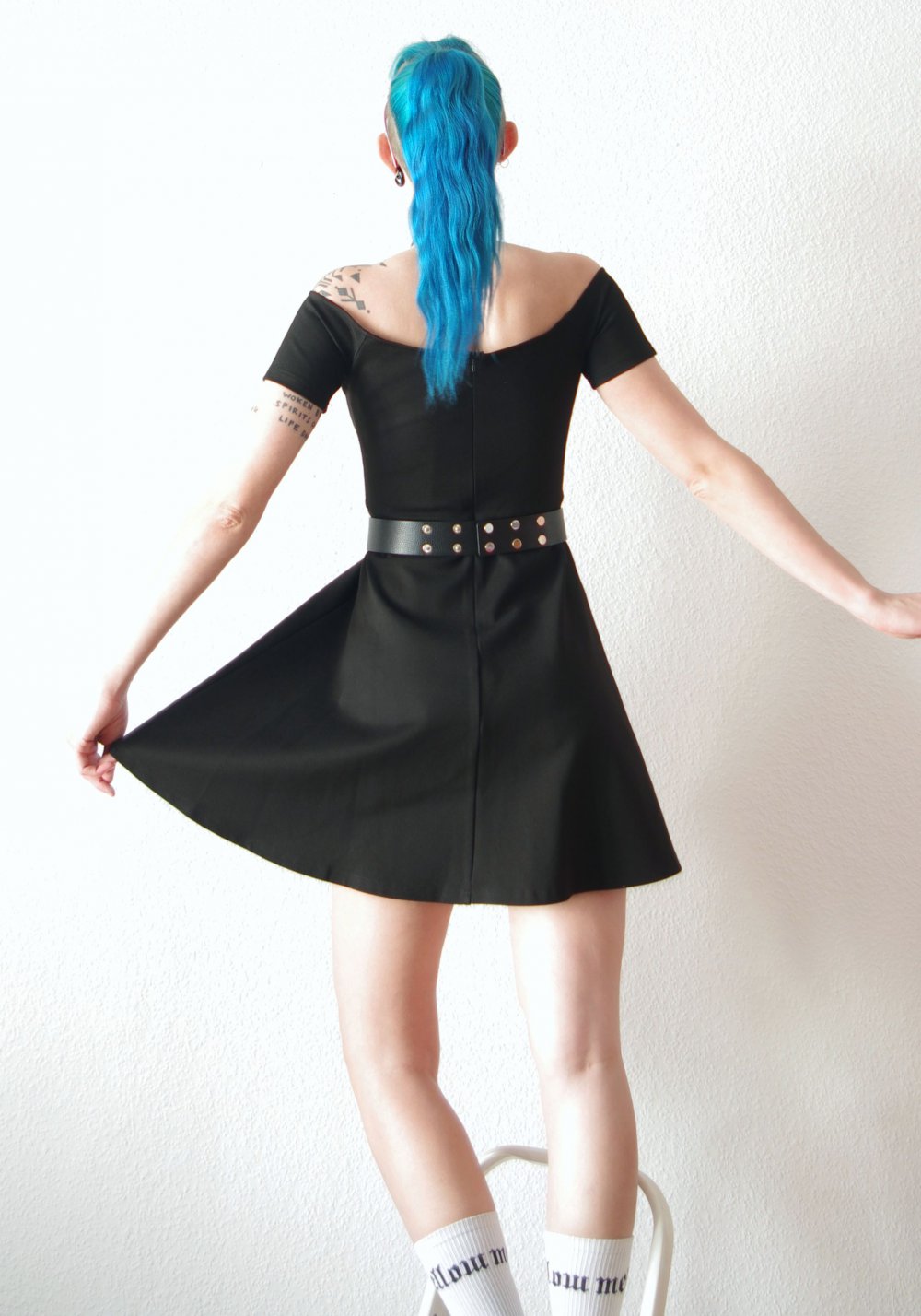 Schulterfreies Pinup Kleid (NP:100€) Gr. 38 40 M Parisienne Datenight Prom Tellerrock circle retro