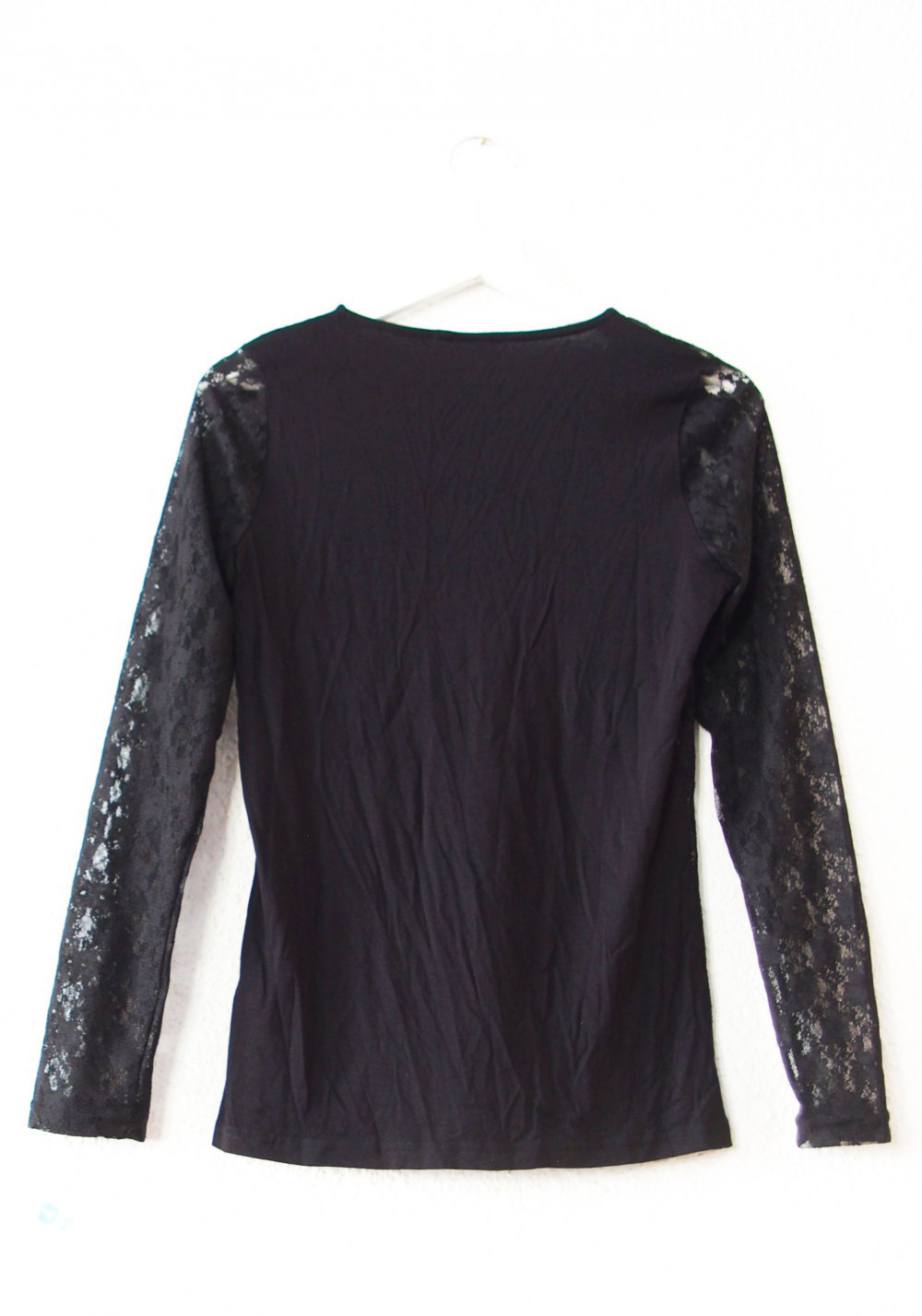 Teiltransparentes Spitzenshirt Gr. S M Langarm florale Spitze Nasty Gal