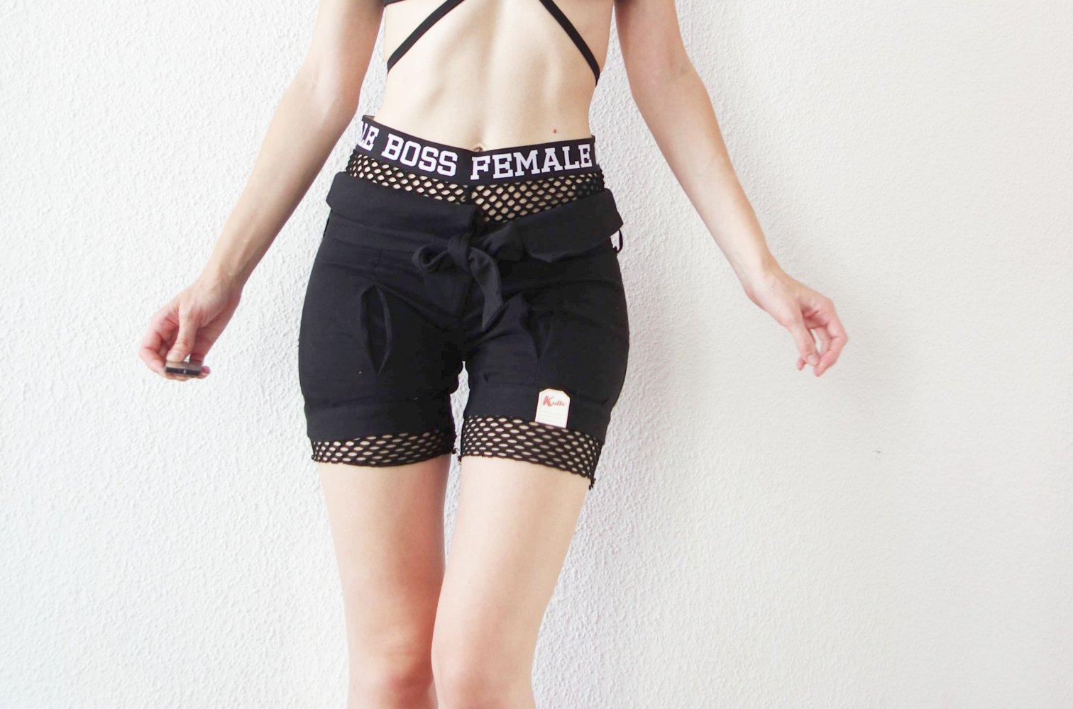 Raffinierte Kulte Shorts Gr. 27 S 36 38 Bindegürtel drapiert Paperbag