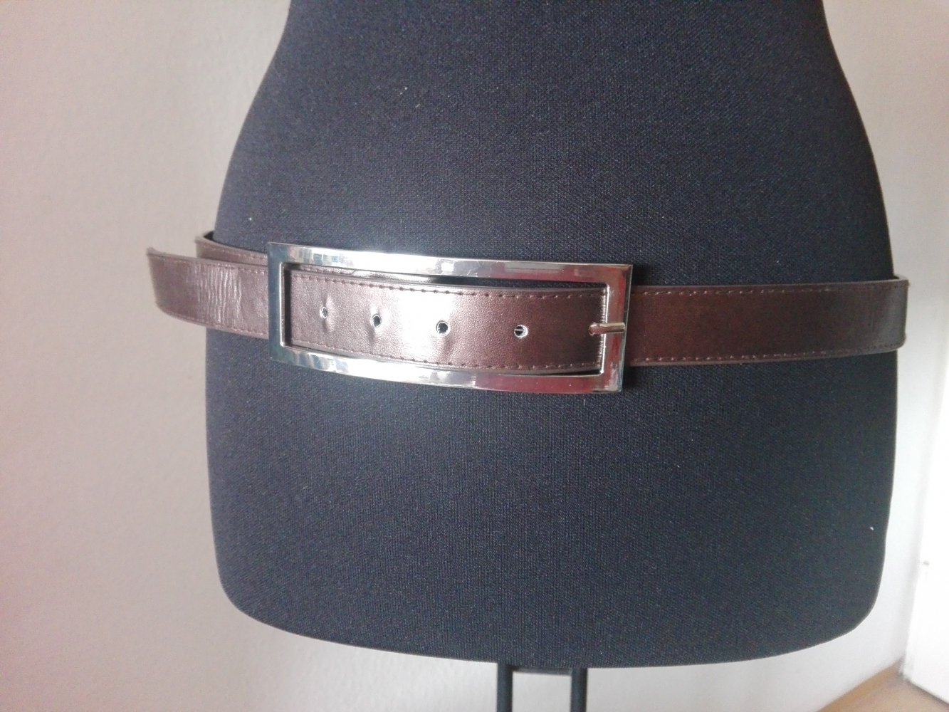 Gürtel Braun Glänzend Kunstleder.