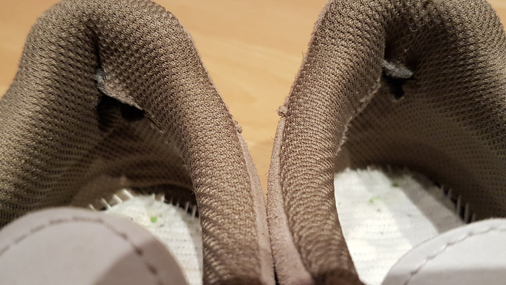 Puma Sneaker beige Gr 42