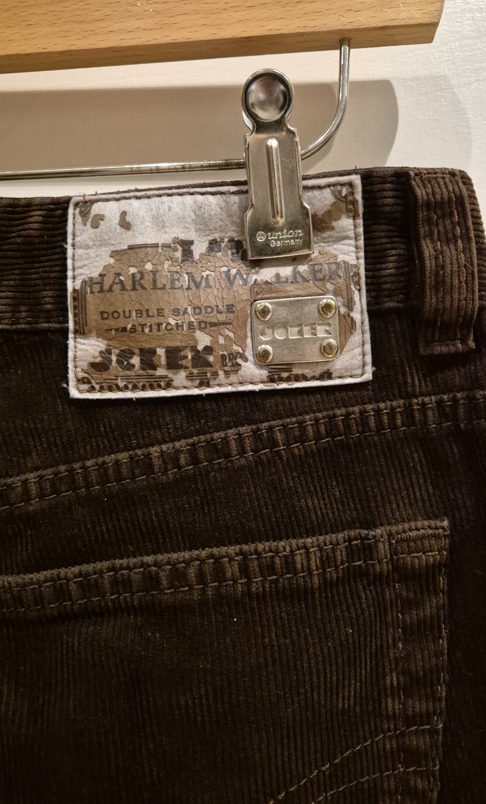 Joker Harlem Walker Cordhose braun Gr 33 / 32