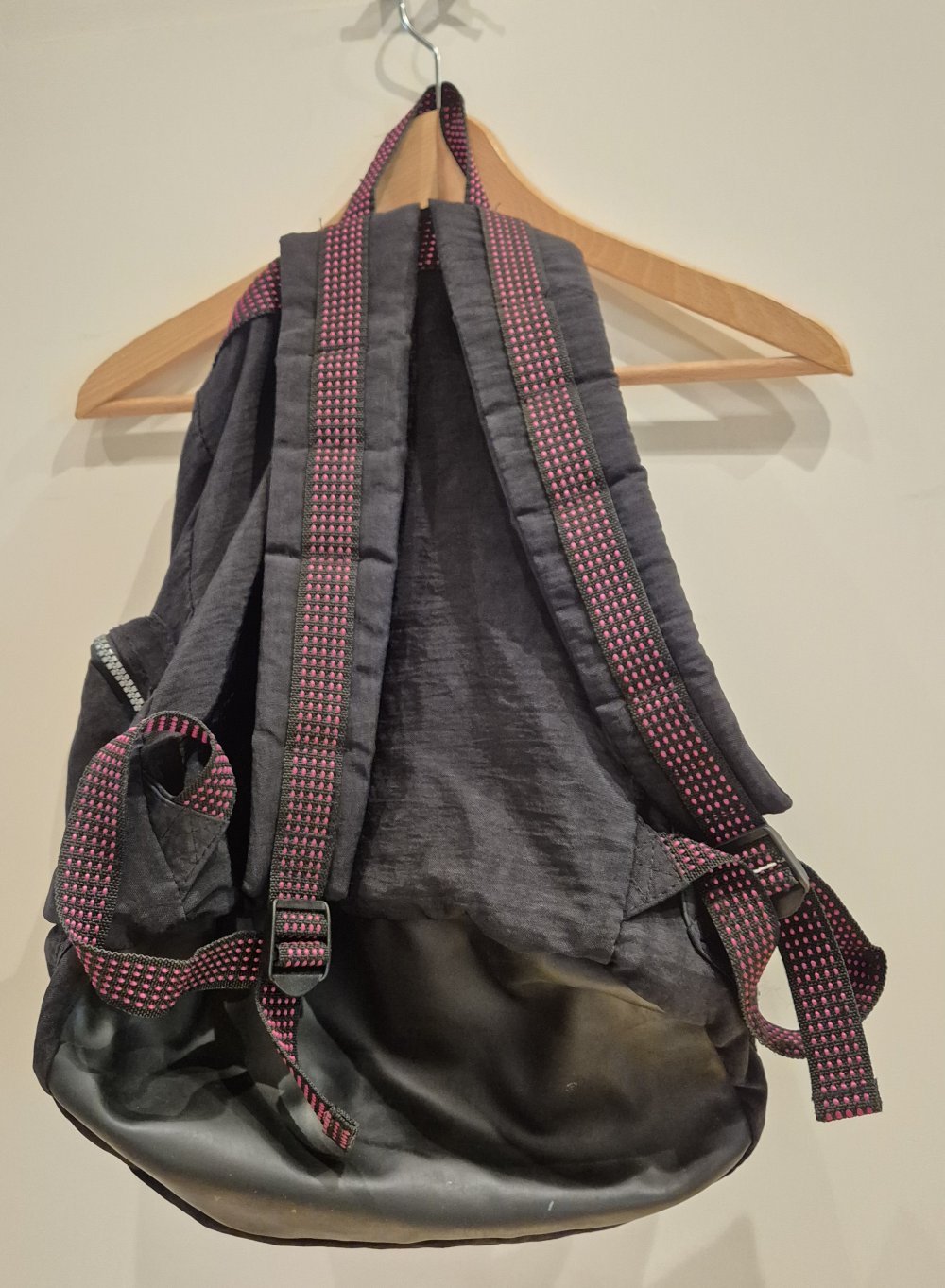 Eins live Rucksack schwarz