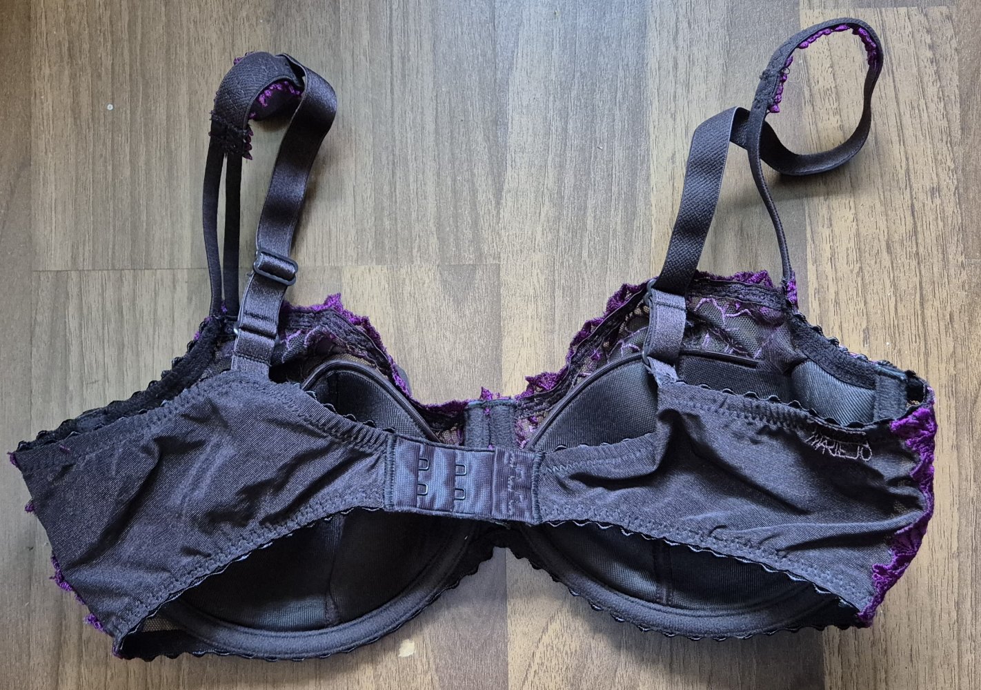 Marie Jo BH gepolstert aubergine pflaume Gr 80 D