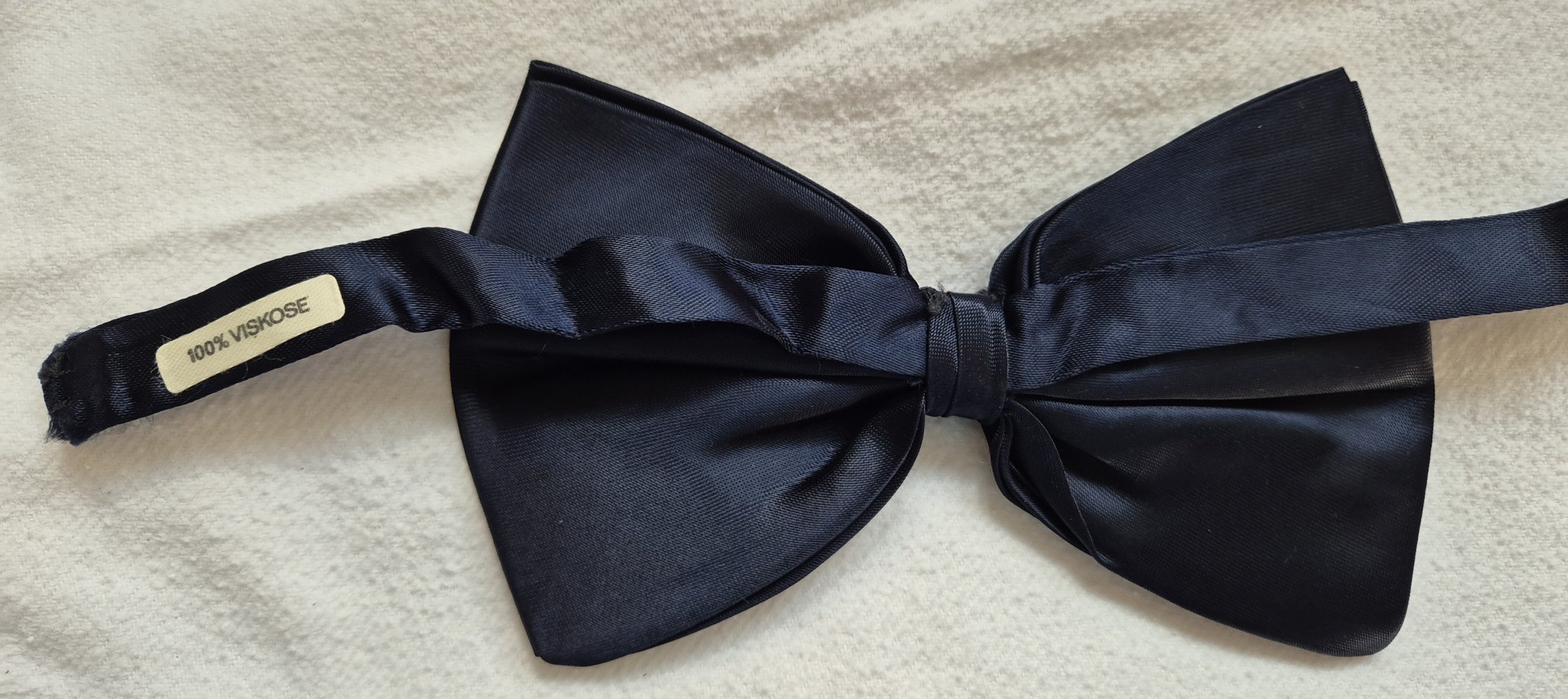 Fliege dunkelblau 100% Viskose