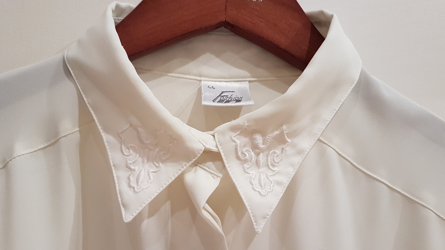 Fashion Bluse, creme gelb, Gr. 44, Stickerei