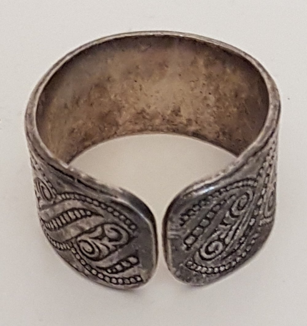 Ring silberfarben ornament ethno