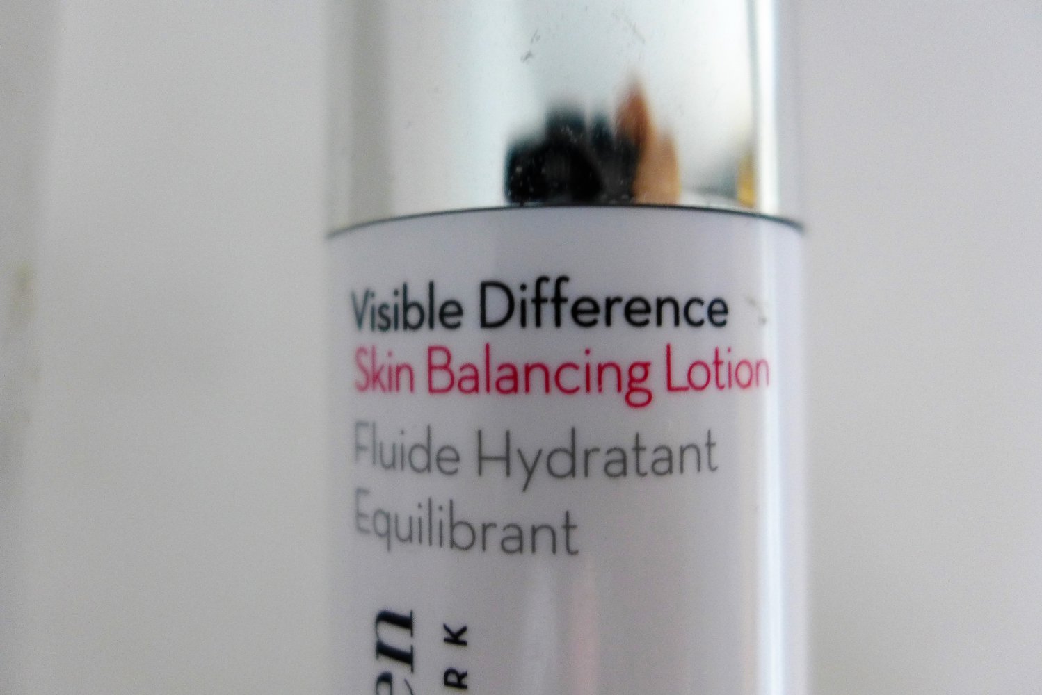 Elizabeth Arden Visible Difference Oil-free Cleanser & Skin Balancing Lotion