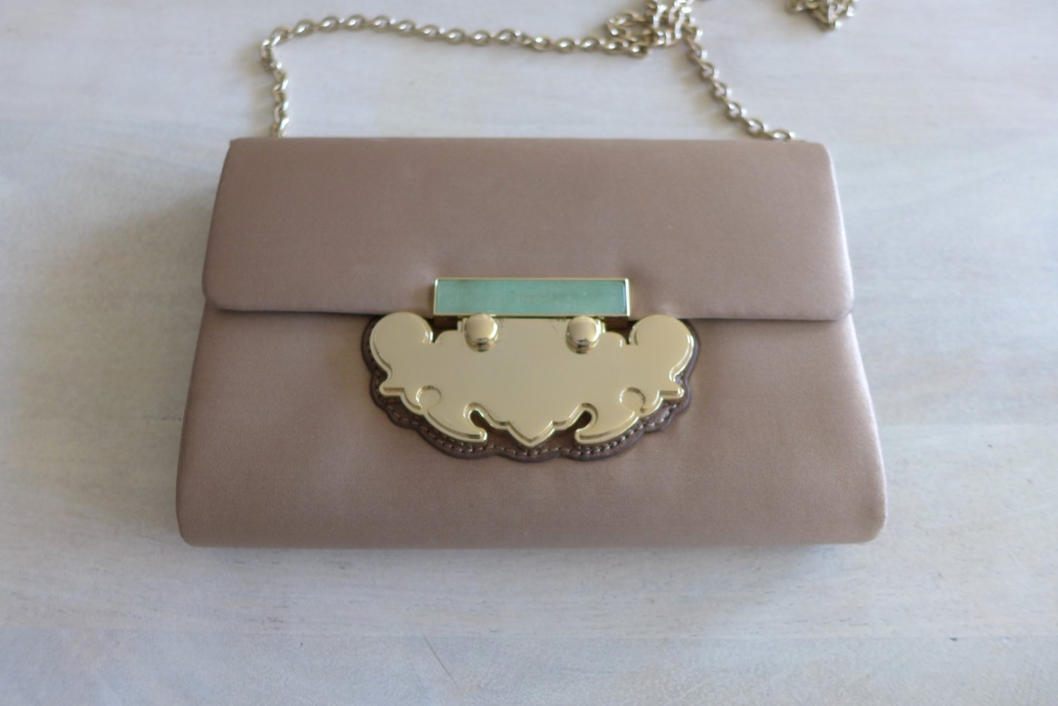 Shanghai Tang Handtasche Clutch hellbraun gold Jade