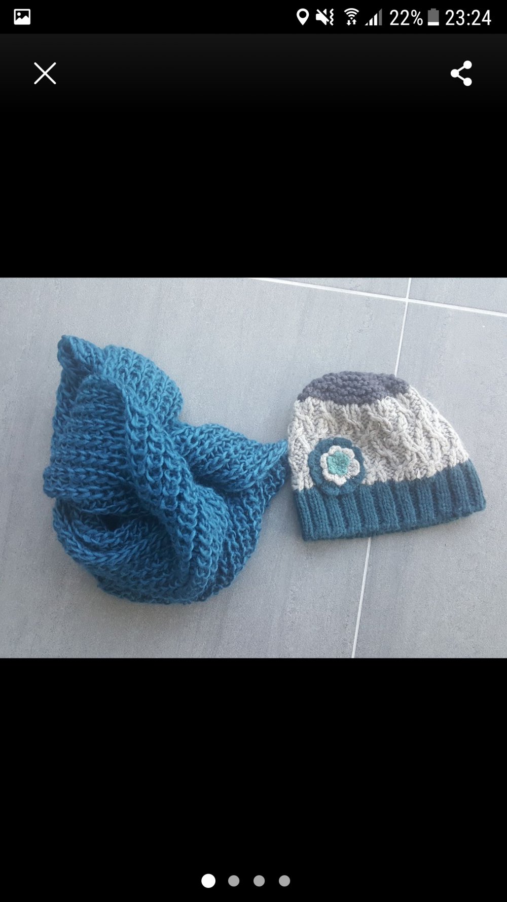 Süße Mütze von Accessorize mit passendem Schal