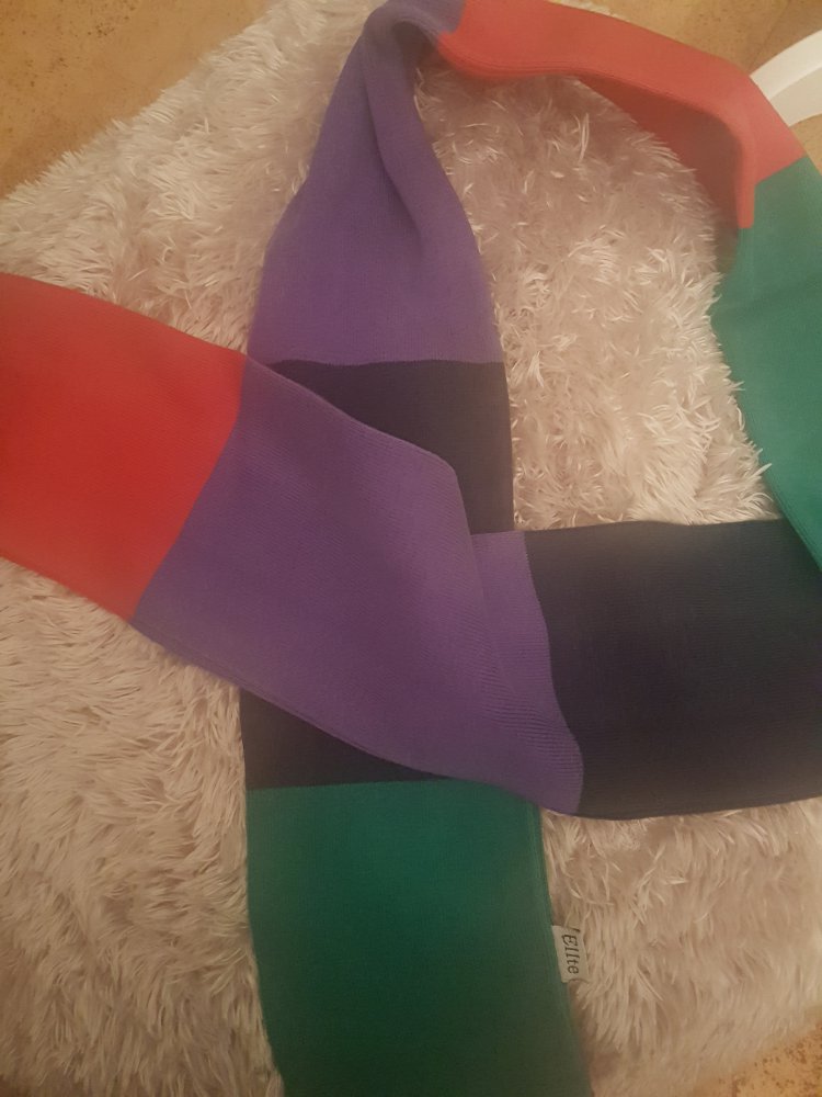 Niedlicher Kinder Schal von Ellte