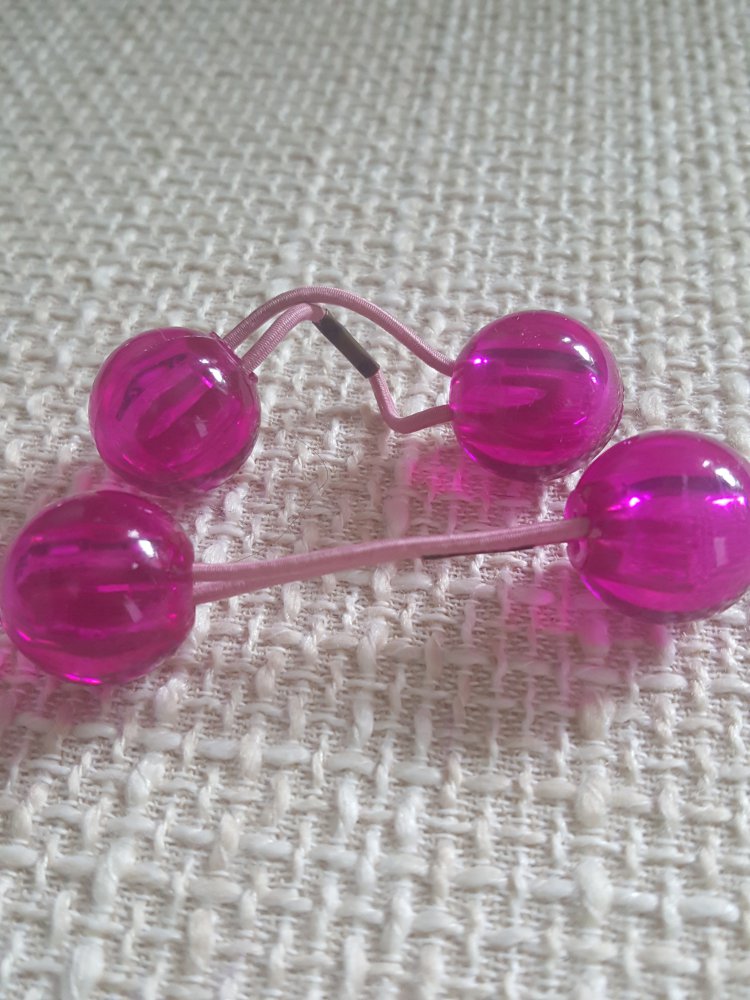 Haargummis mit Kugeln / Kirschen