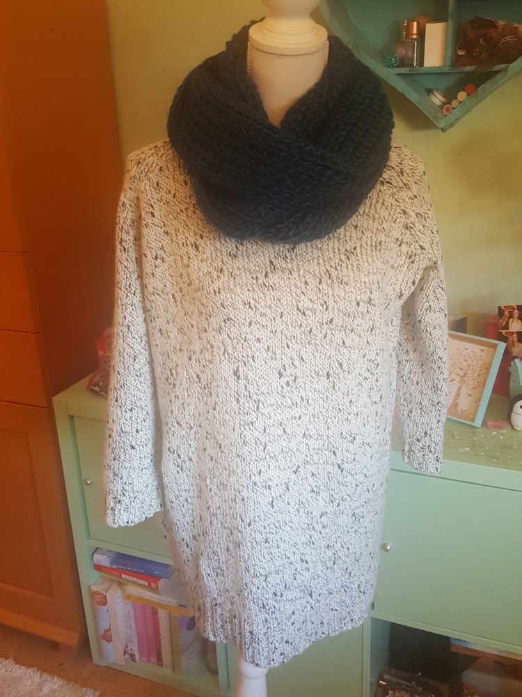 Süße Mütze von Accessorize mit passendem Schal