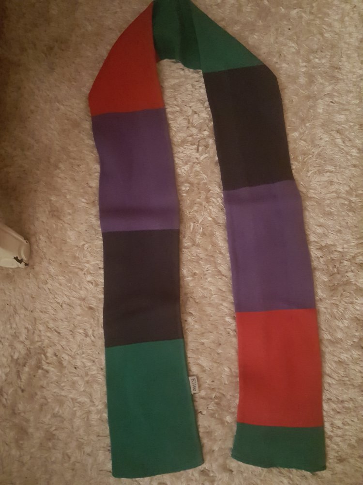 Niedlicher Kinder Schal von Ellte