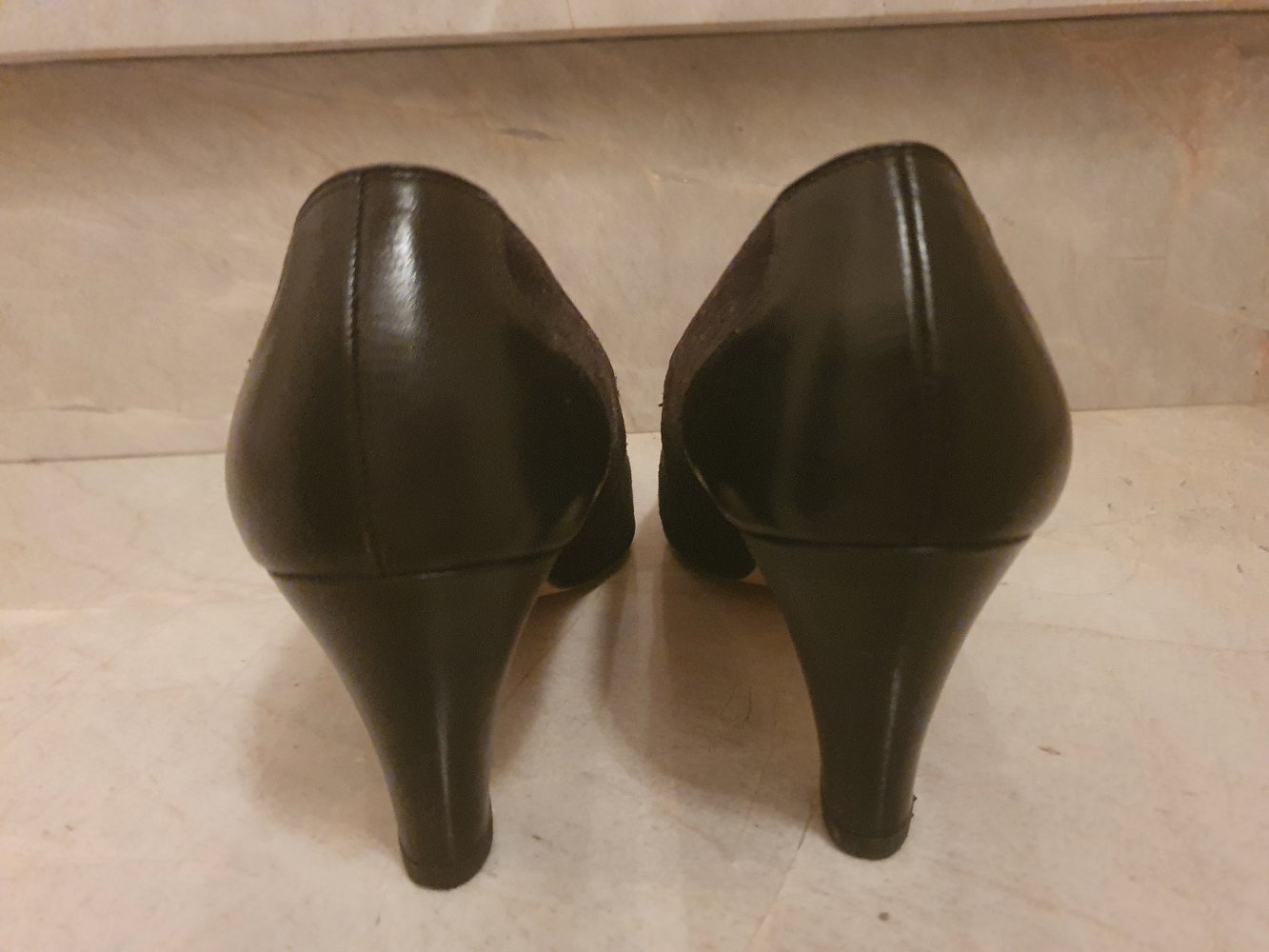 Hochwertige Pumps von Ara Elegance Schwarz Leder Higheels