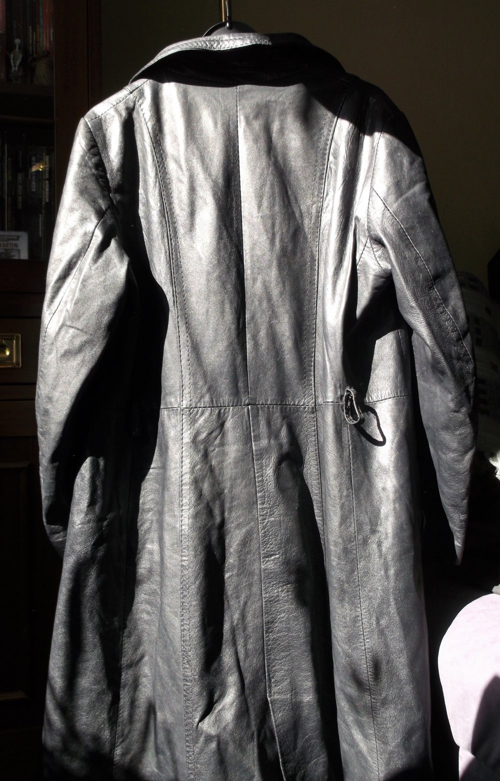 Ledermantel schwarz rotes Innenfutter 2 Taschen