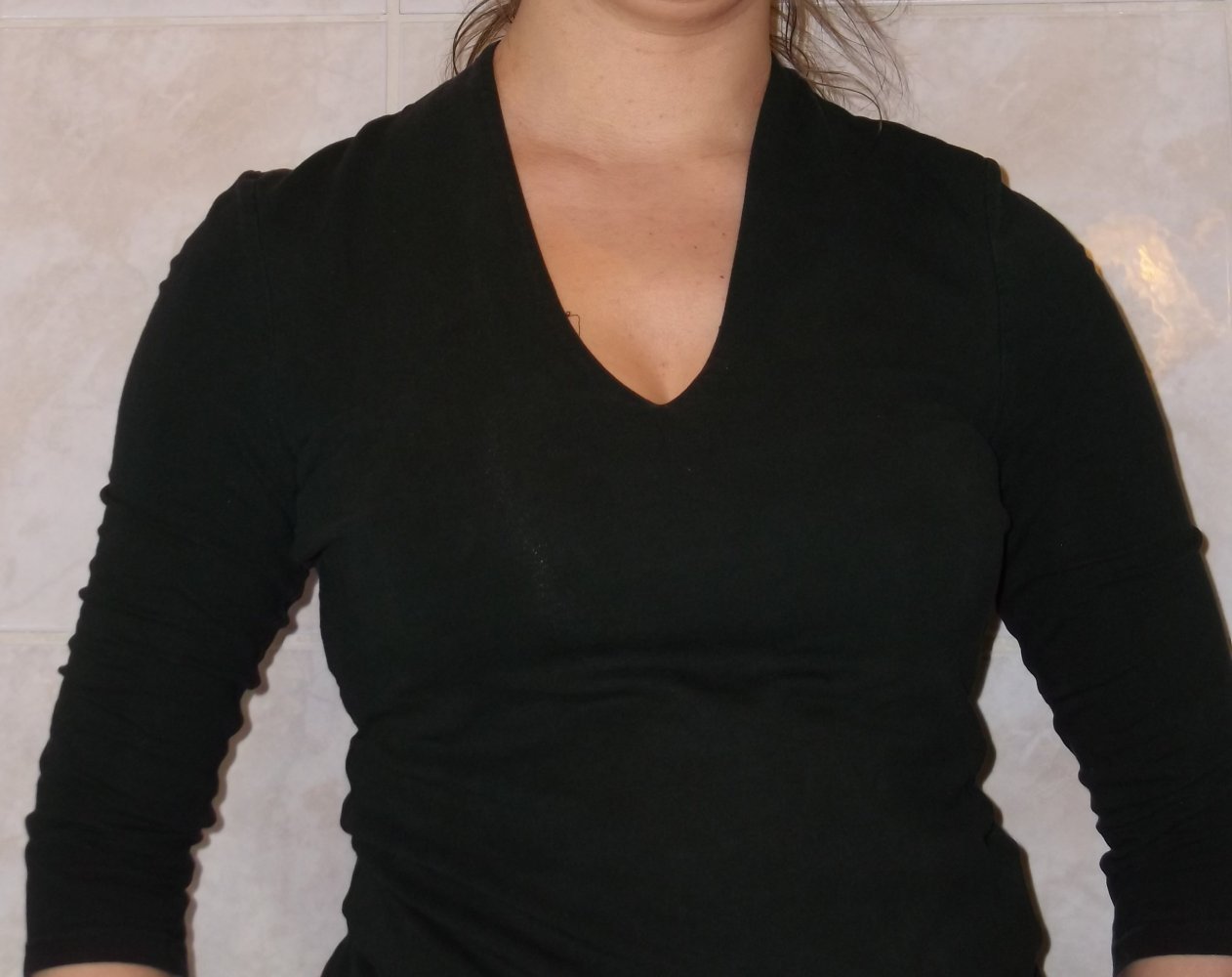 schwarzes H&M Shirt mit 3/4 Arm und V-Ausschnitt 