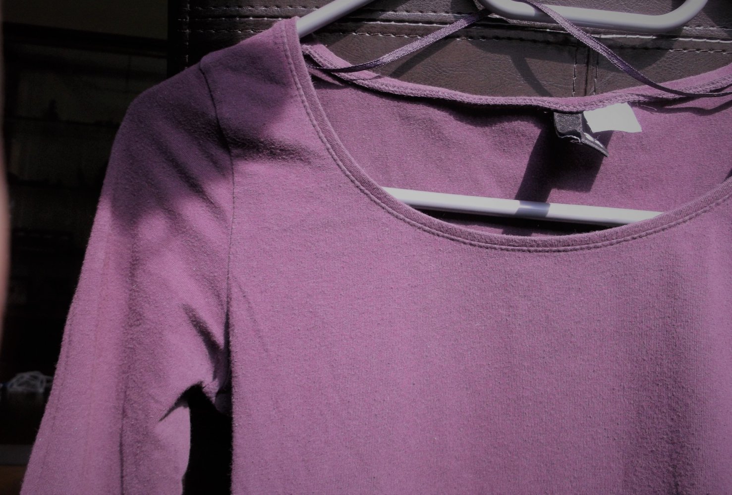 Basic Longsleeve Lila von HM 34