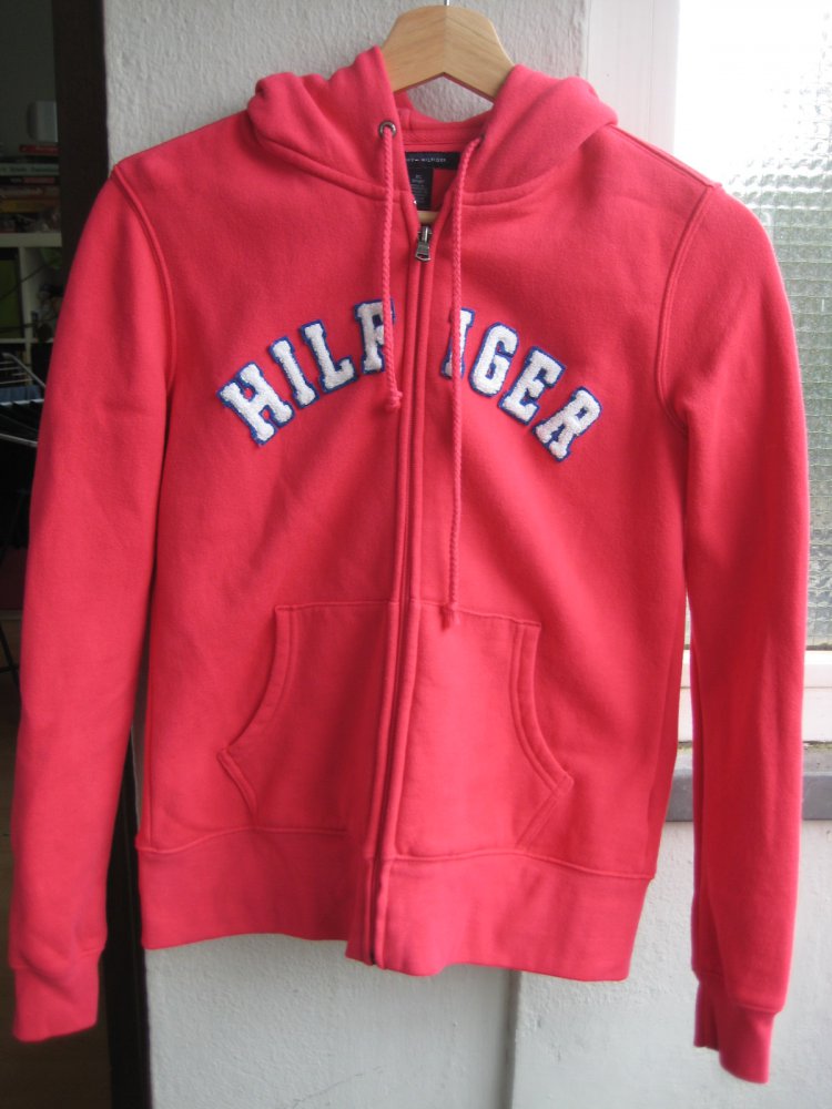 Hellrote Hoodiejacke von Tommy Hilfiger, sporty, sportswear, kuschelig, warm, weich, sweater, pulli, hellrot, bequem, lässig, überzieher, pulli, hoodie