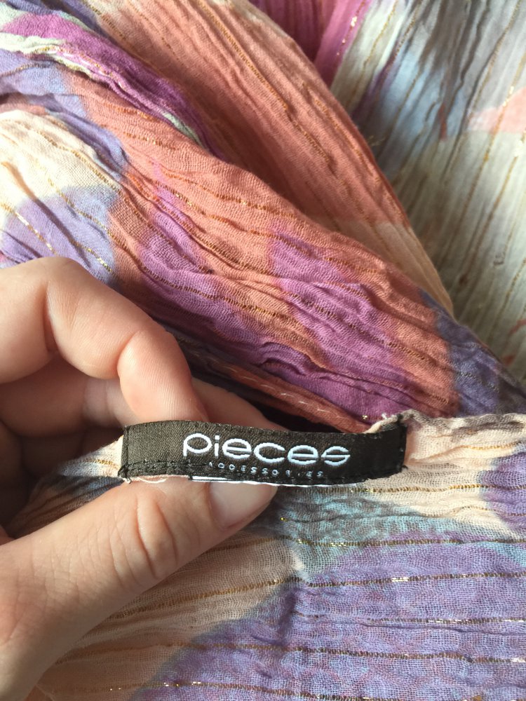 Großes Tuch mit Glitzerstreifen