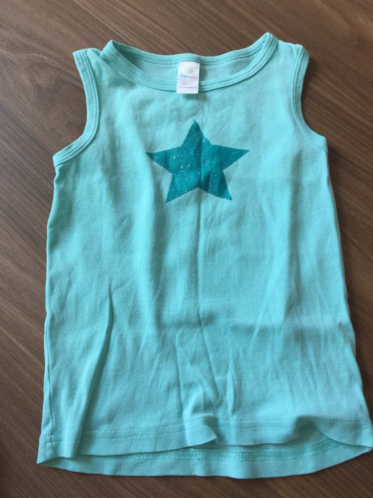 3 Unterhemden Gr. 98/104