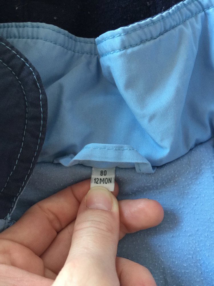 Hellblaue Winterjacke Gr. 80