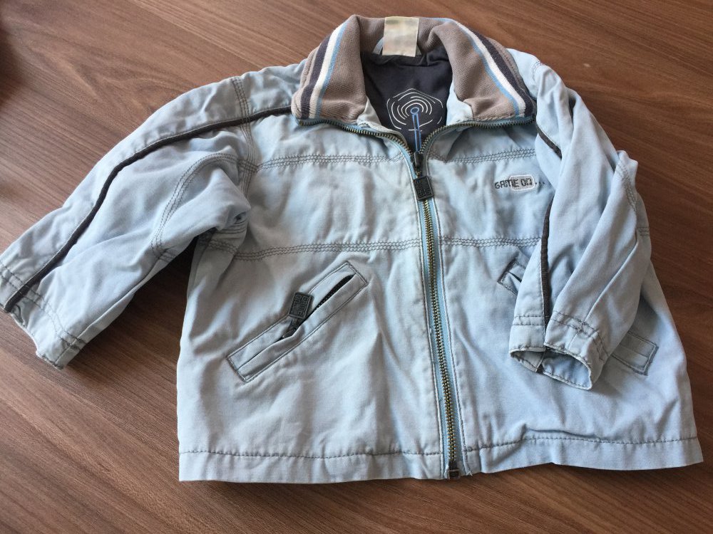 Graublaue Übergangsjacke Gr. 80/86
